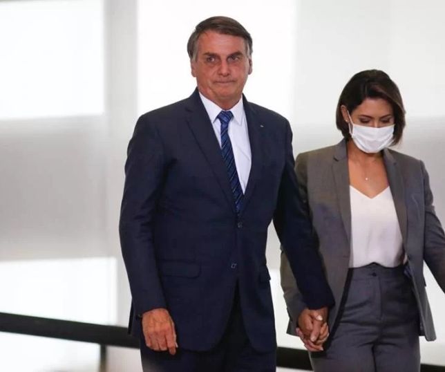 Not Cias Bolsonaro E Michelle Enfrentam Crise E Devem Viajar