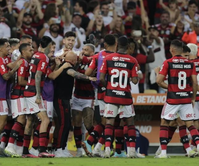 Notícias Jogadores do Flamengo se revoltam demora na demissão de