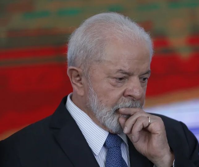 Notícias Lula só vai retomar conversas sobre PGR após voltar ao