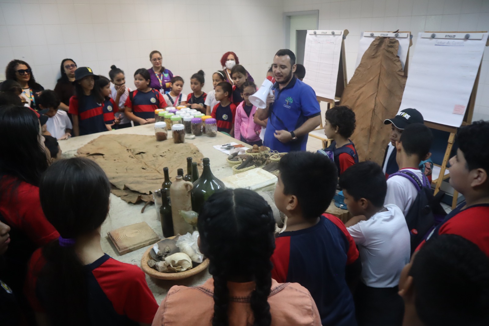 Notícias | Alunos da escola municipal Divino Pimenta participam de ação ...