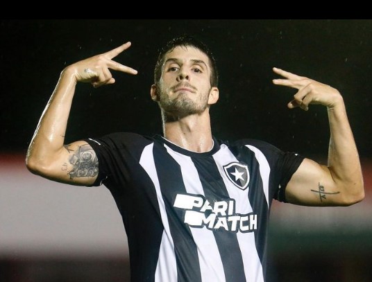 Notícias | Botafogo vence o Bangu e assume a liderança do Carioca ...