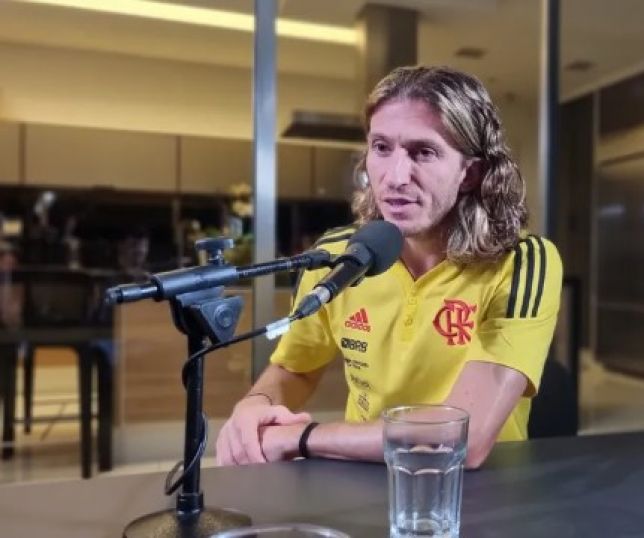 Notícias | Filipe Luís No Divã Do Flamengo: Lateral Passa A Limpo ...