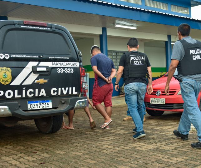 Notícias Operação prende dois traficantes e apreende R 4,5 milhões