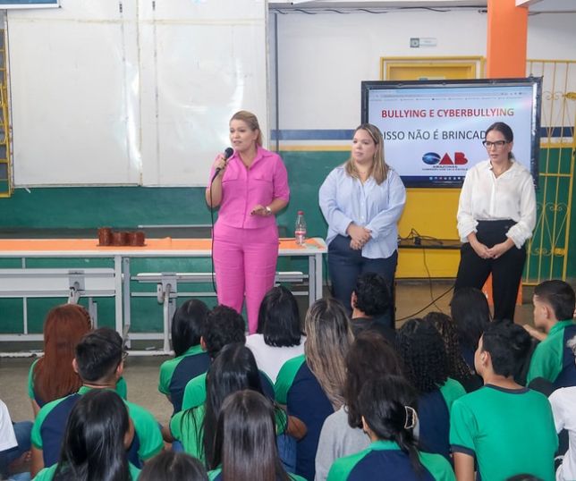 Notícias | No Dia da Escola, pais, alunos e professores destacam ...