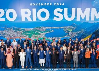 Após imagem sem Biden, Lula faz foto ''oficial'' do G20, agora sem Milei