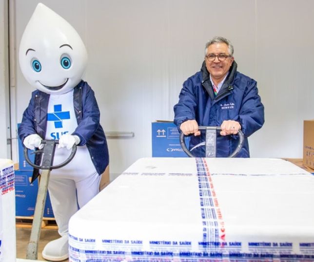 Notícias | Com Zé Gotinha, Padilha promete vacinação contra influenza o ...