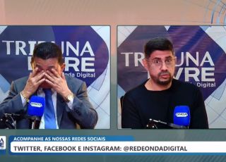 Zacarias chora ao revelar que foi abandonado na porta de uma casa em Moura, em Barcelos, quando tinha apenas dois meses de idade. A revelação foi feita em entrevista ao programa 'Tribuna Livre', apresentado pelo ex-deputado federal Hissa Abrahão. VEJA