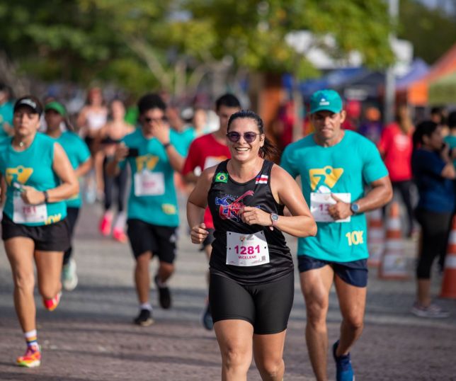 'Manaus em Movimento' reúne adeptos e atletas da corrida de rua na Ponta Negra, neste sábado (10/5)