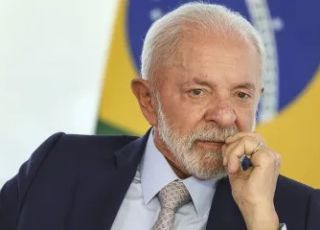 Lula se reúne com ministros no Alvorada para tratar sobre INSS e CPMI
