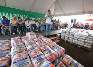 Achei louvável a atitude do governador, diz morador de Anamã beneficiado com ajuda humanitária