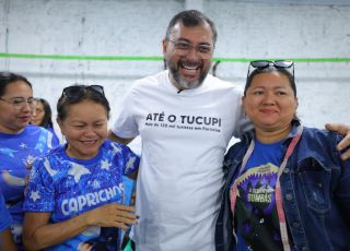 Governador Wilson Lima destaca atuação dos bastidores de costureiras e trabalhadores dos bois Caprichoso e Garantido