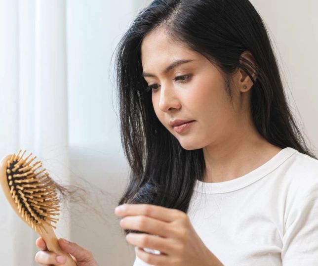 Queda de cabelo: conheça os sinais de calvície