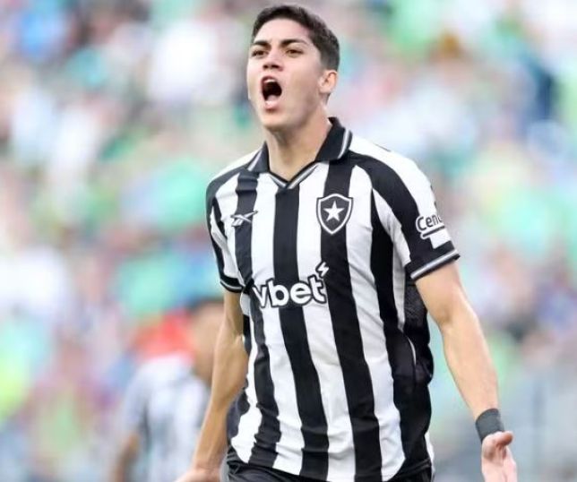 Botafogo anuncia venda do zagueiro Jair para o Nottingham Forest, da Inglaterra