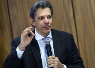 Não sabemos a razão por que mudou o encaminhamento do Congresso e estou esperando ligação do Motta, diz Haddad sobre crise do IOF