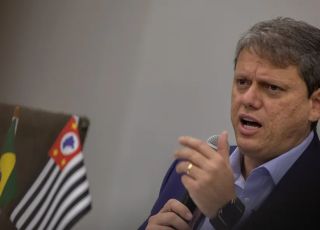 Ministros de Lula antecipam 2026 e tentam colar em Tarcísio desgaste do tarifaço de Trump