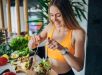 Saiba como voltar à dieta após exagerar na comida e nos drinks