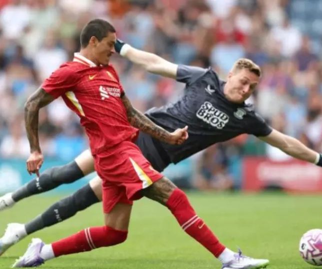 Clube árabe busca a contratação de Darwin Núñez, do Liverpool