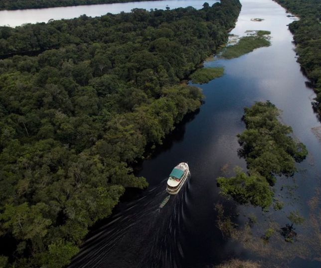 Resíduo de mineração vira tecnologia para limpar rios na Amazônia