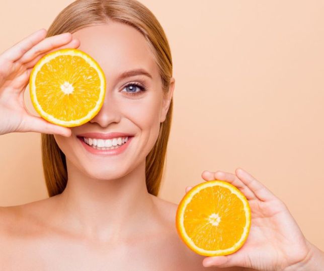 4 passos para escolher a vitamina C ideal para a sua pele