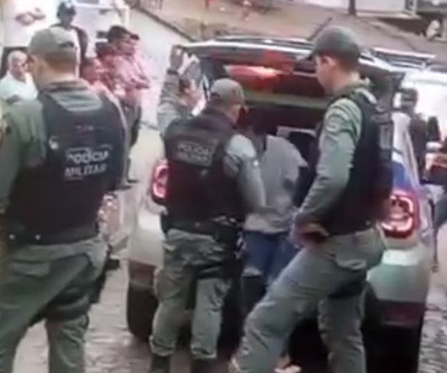 Mulher é presa suspeita de estrangular filha de 2 anos em Pernambuco
