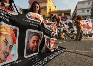 Familiares e movimentos fazem ato pelos 10 anos da chacina de Osasco