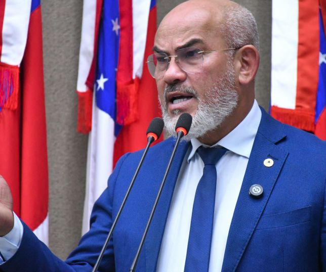 Cabo Maciel solicita reforma estrutural da Escola Estadual de Tempo Integral Professor Lázaro Ramos, em Urucará