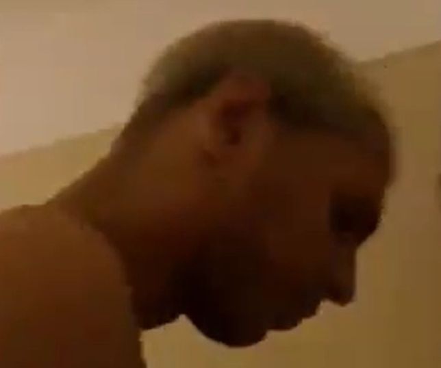 Mulher invade motel, pega marido com ex-candidato a vereador e expõe tudo nas redes. VEJA VÍDEO