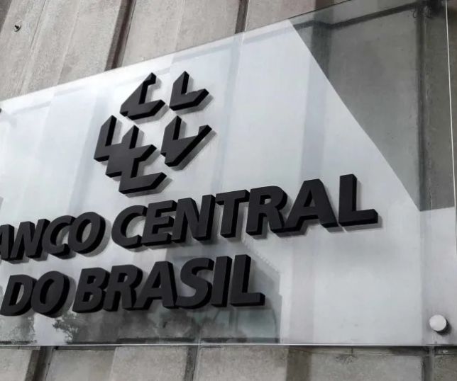 Setor público tem déficit primário de R$ 66,566 bilhões em julho, revela Banco Central