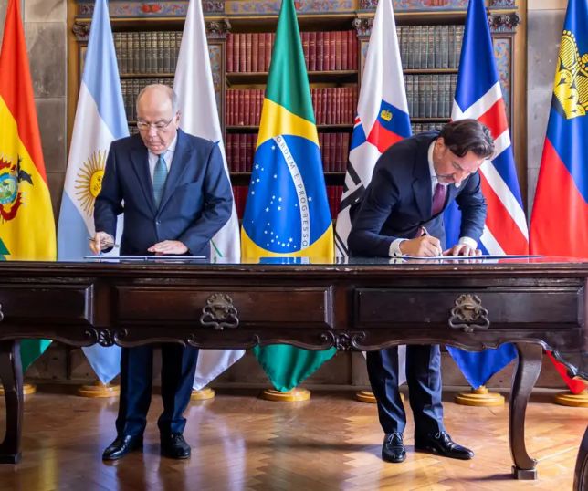 Mercosul assina acordo de livre comércio com quatro países europeus