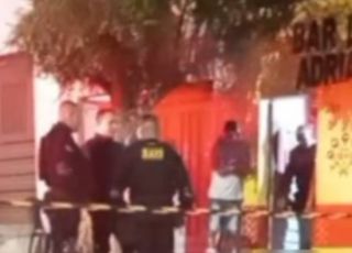 Mãe, filha e adolescente são mortas durante ataque de facção em bar. VEJA VÍDEO