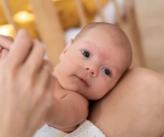 Bebês já ?ouvem? idiomas antes mesmo de nascer, diz estudo