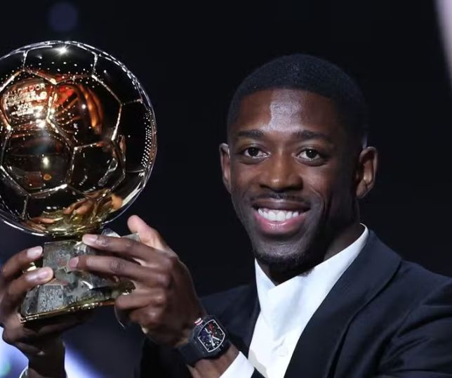Após vencer a Bola de Ouro, Dembélé exige aumento e cria dilema financeiro no PSG, diz jornal