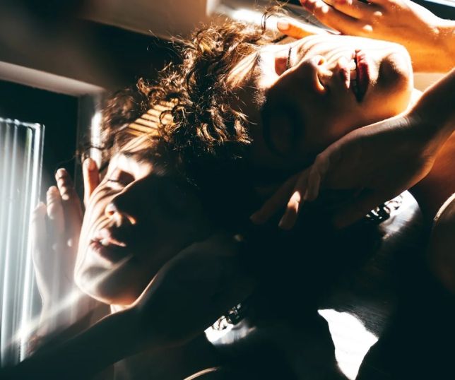 Carência ou tesão? Psicóloga ensina como interpretar sonhos eróticos