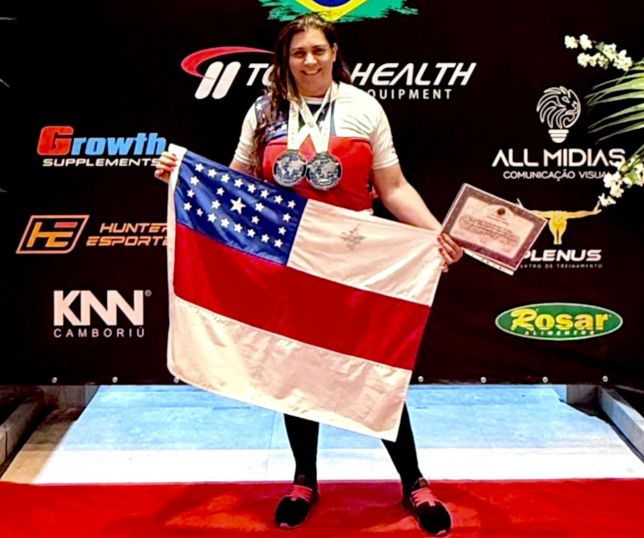 Atleta amazonense conquista título e recorde no Mundial de Powerlifting em Santa Catarina