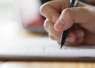Concurso da Semed: saiba como se inscrever para concorrer a mais de mil vagas e salários de até R$ 5,3 mil