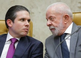 Após corte de cargos, Motta renegocia espaços do Centrão no governo