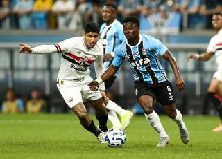 São Paulo sucumbe sem repertório em campo e perde para o Grêmio pelo Brasileirão