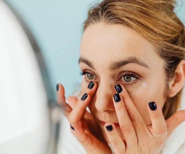 Olheiras: cinco maneiras de melhorá-las de forma simples e natural