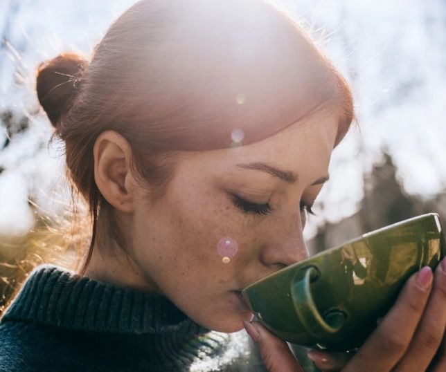 Chá anti-inflamatório e termogênico ajuda a nivelar o açúcar no sangue