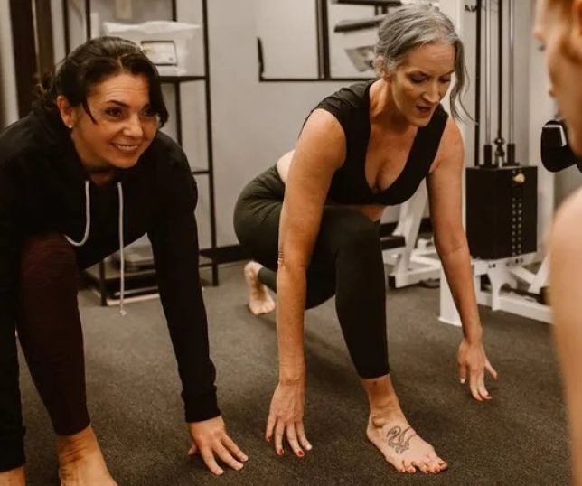 Menopausa: veja 6 pilares de estilo de vida que são essenciais para reduzir sintomas