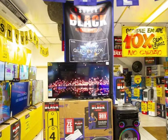 Cartão, Pix ou boleto? Especialistas orientam como escolher a melhor forma de pagamento na Black Friday