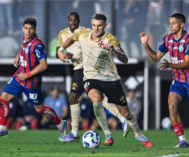 Vasco tenta quebrar tabu de 13 anos contra o Bahia; veja e aposte
