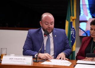 Fausto Jr. aprova indicação de quase R$ 8 bilhões para projetos de desenvolvimento regional no Brasil