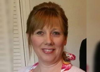 Após câncer raro, mulher tem o ânus e a vulva amputados