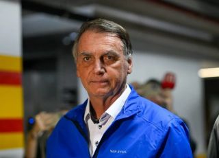 Boletim médico atualiza estado de saúde de Bolsonaro neste domingo