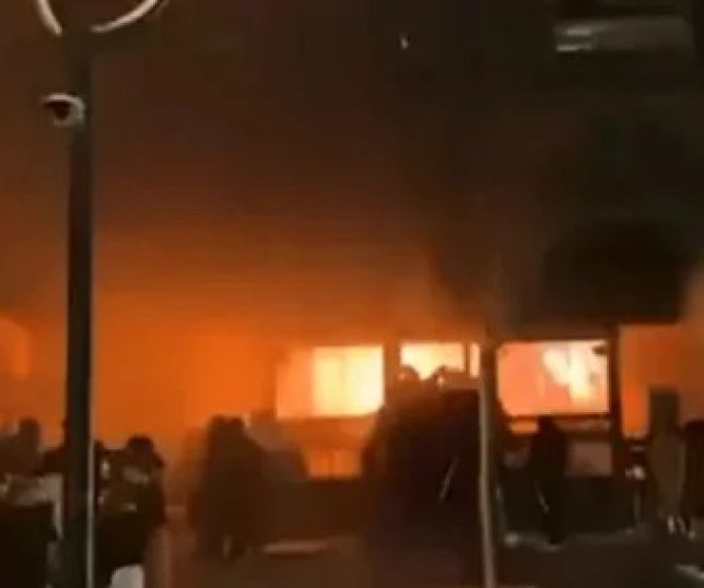 Fogo em bar: Suíça tenta identificar vítimas de incêndio em festa de Ano Novo; cerca de 40 morreram. VEJA VÍDEO