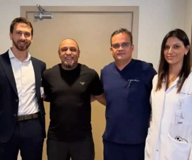 Roberto Carlos recebe alta após cirurgia no coração: 'Agradeço à equipe médica pela atenção'