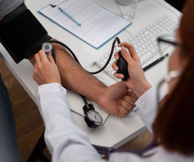 Especialista reforça importância do check-up anual para prevenir doenças silenciosas 