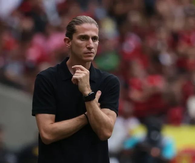 Filipe Luís atinge marca negativa no Flamengo às vésperas da Supercopa