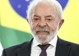 Lula conversa com presidente do Panamá e prepara visita para o Fórum Econômico da América Latina e Caribe